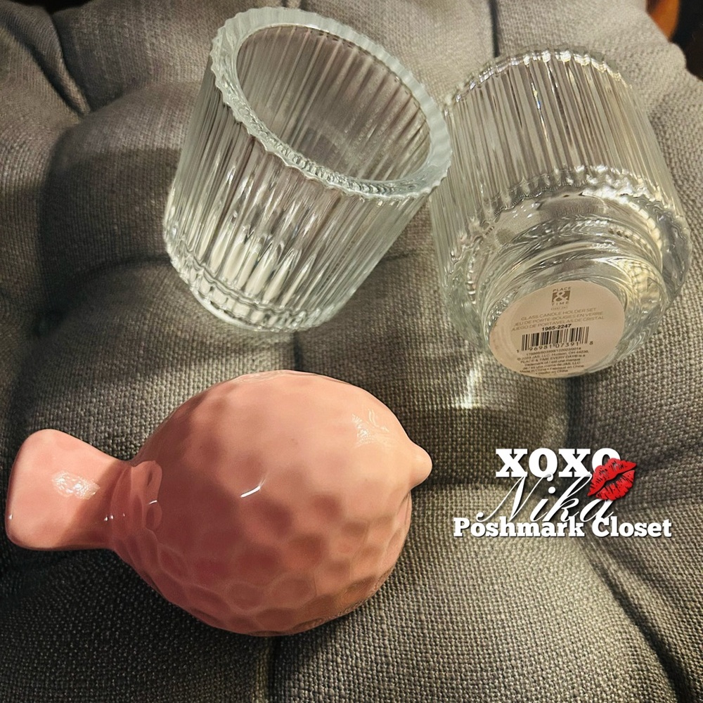 Home Décor 3 Piece Set 🦜  Candle Holders and Ceramic Bird